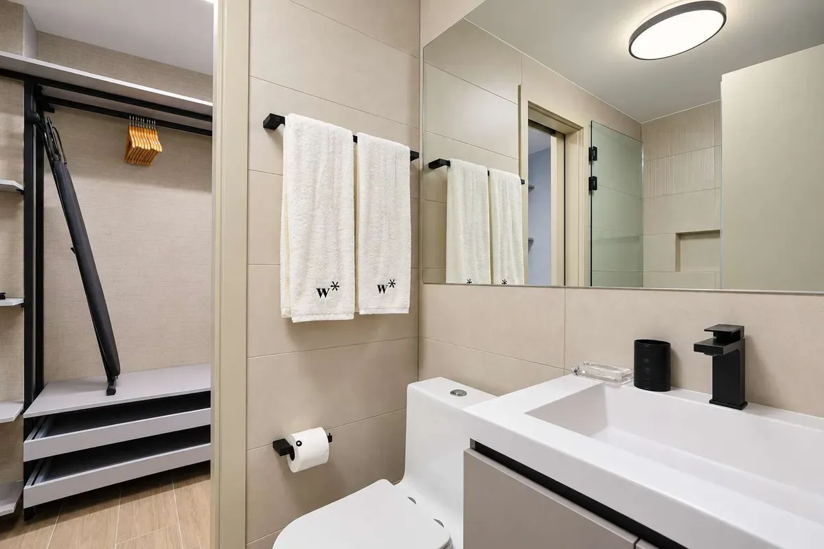 Gleaming 2BR w/ Balcony in San Francisco