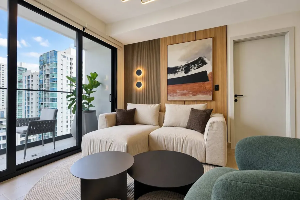 Gleaming 2BR w/ Balcony in San Francisco