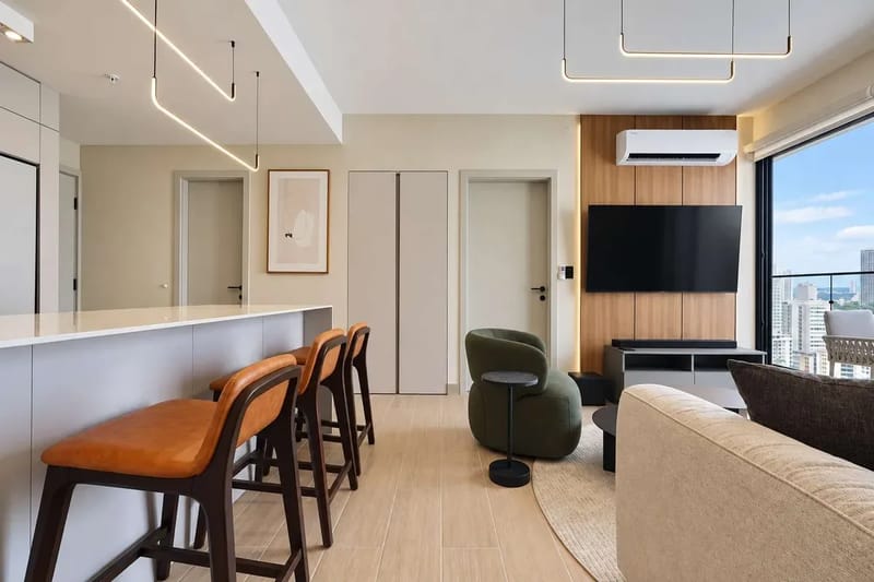 Gleaming 2BR w/ Balcony in San Francisco