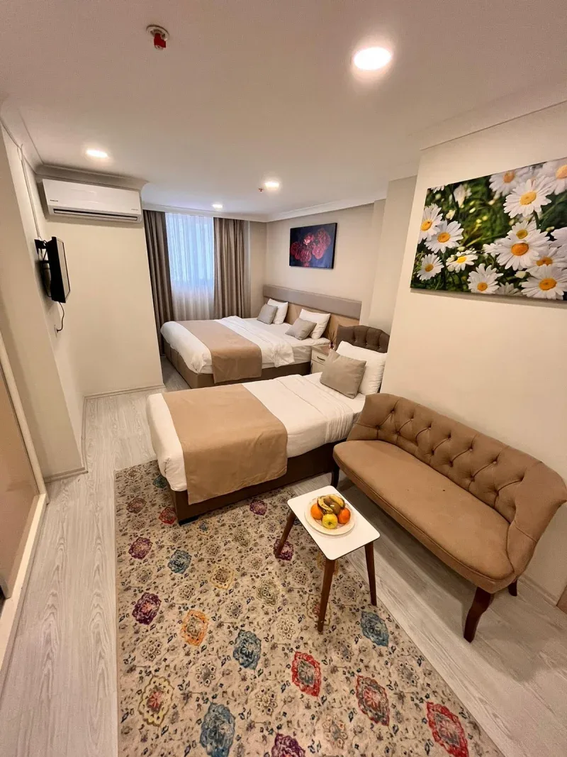 Triple room