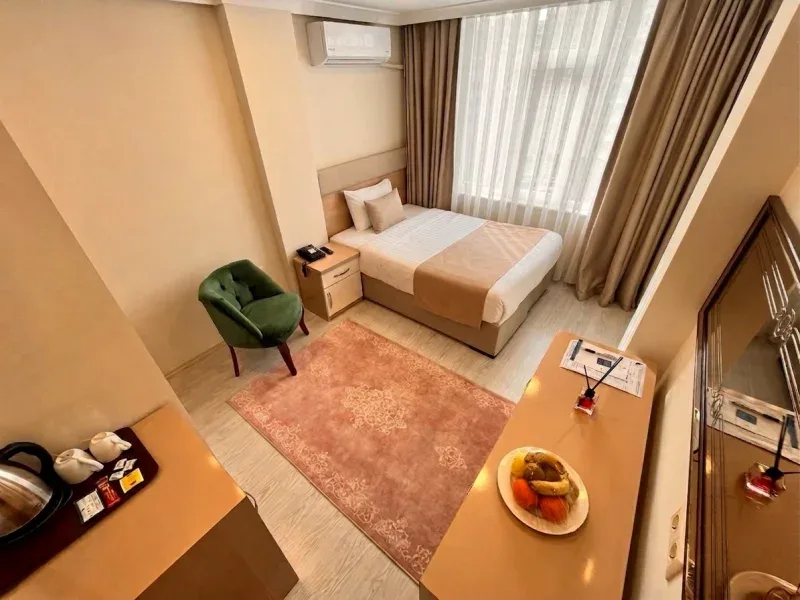 Standard single room with sea view