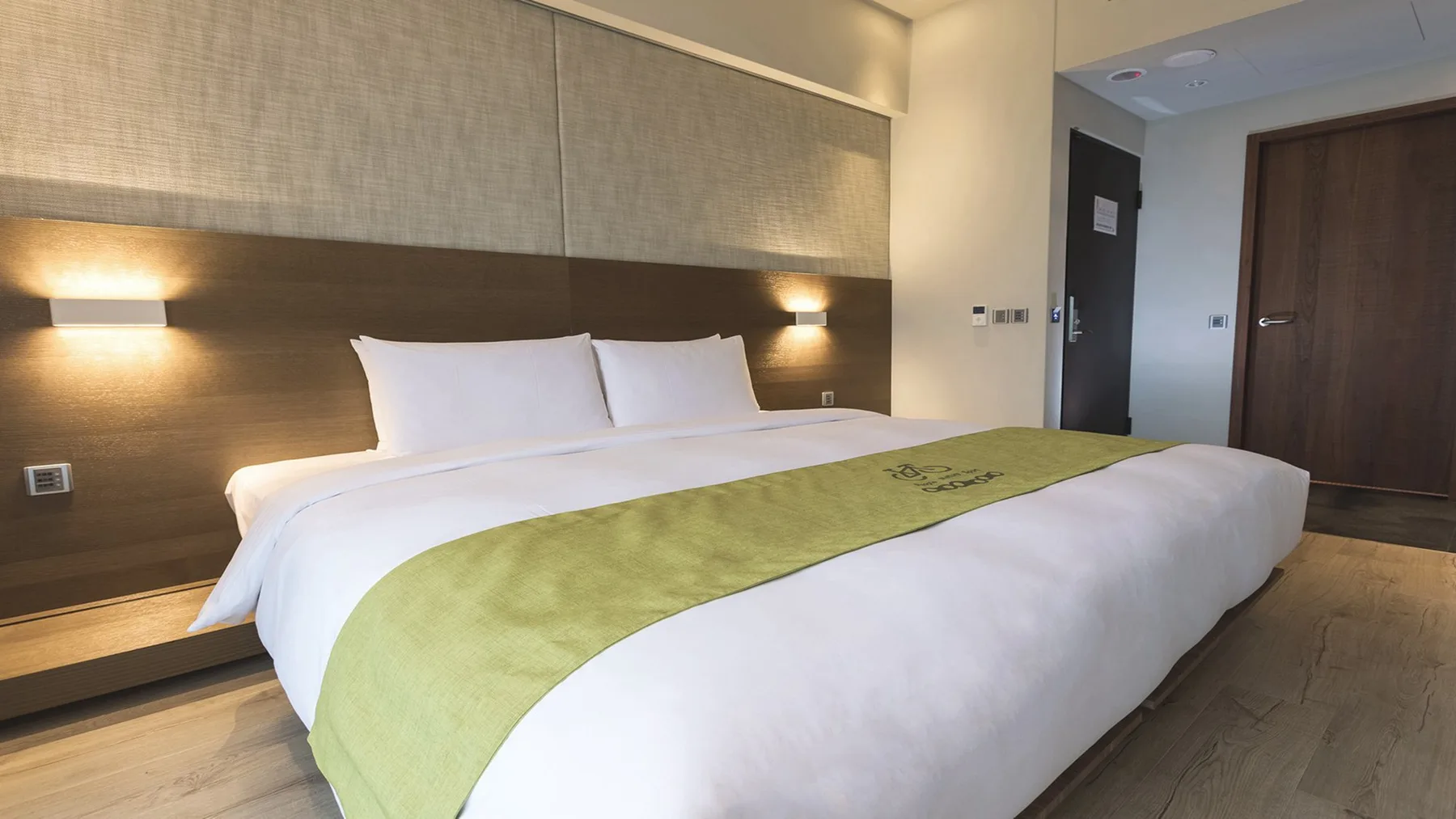 Superior Ocean View Room