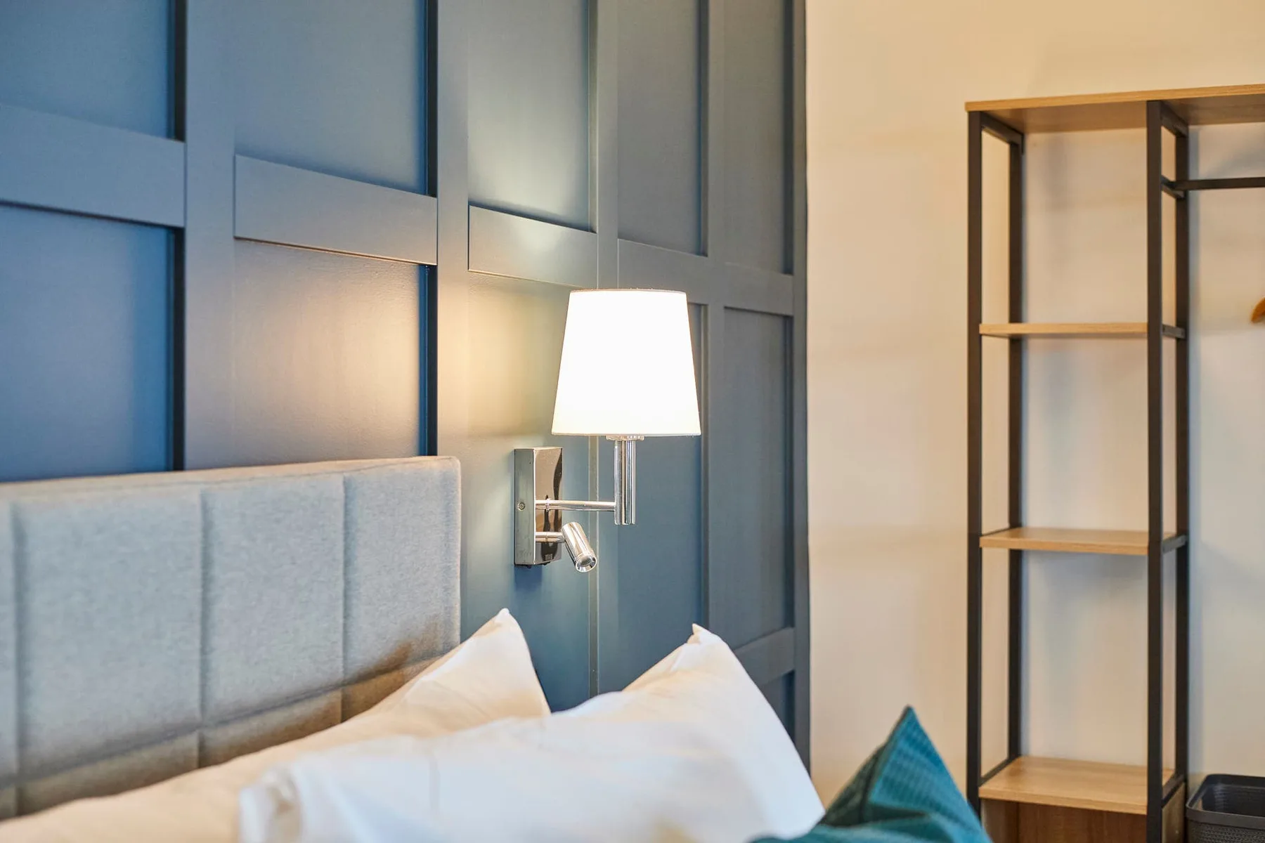 The Langley Hotel, Apartment 7