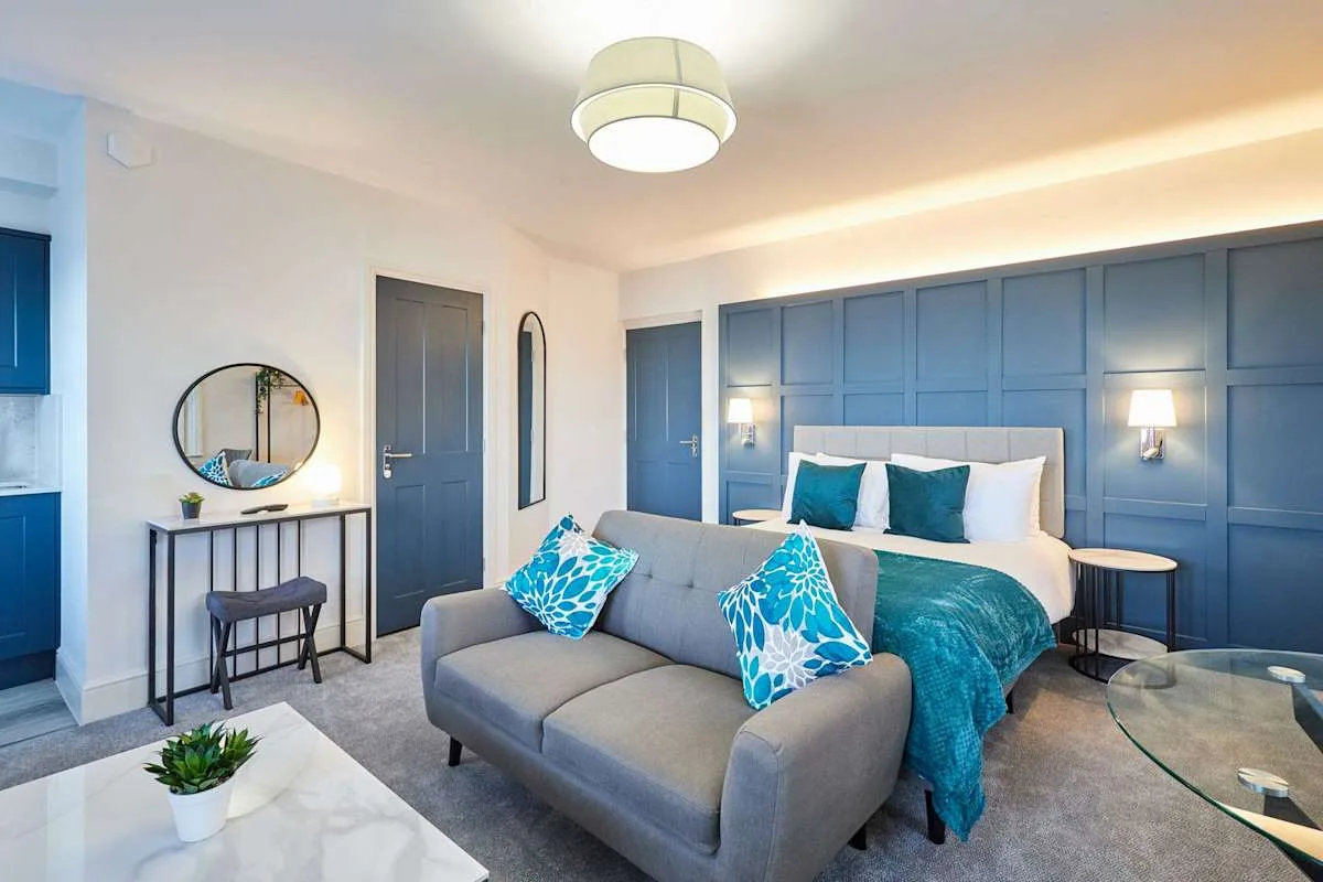 The Langley Hotel, Apartment 7 – photo 11