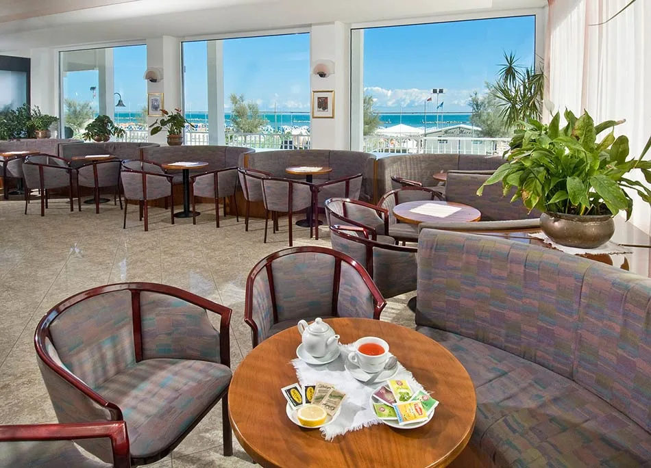 Foto del área de servicio del hotel