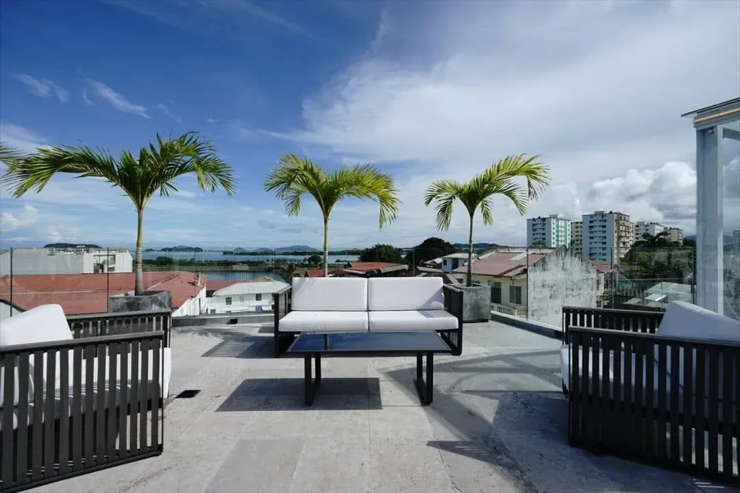 Delightful 2BR in Casco Antiguo w/ Rooftop
