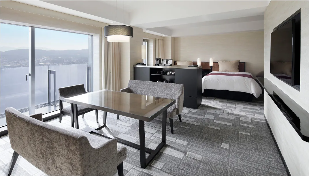 Granvia Family room