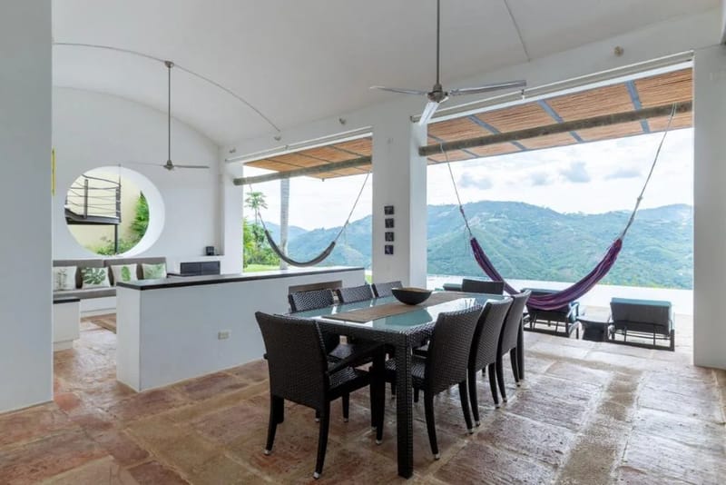 Majestic 4BR Villa w/ Pool at Mesa de Yeguas