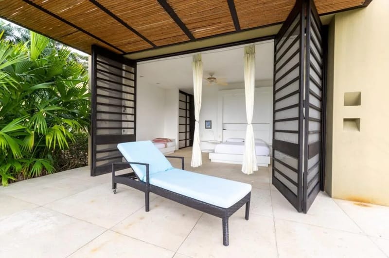 Majestic 4BR Villa w/ Pool at Mesa de Yeguas