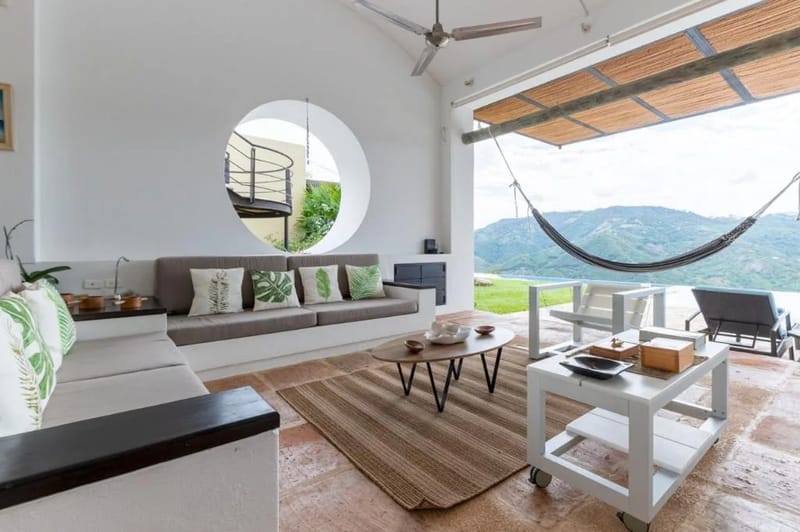 Majestic 4BR Villa w/ Pool at Mesa de Yeguas