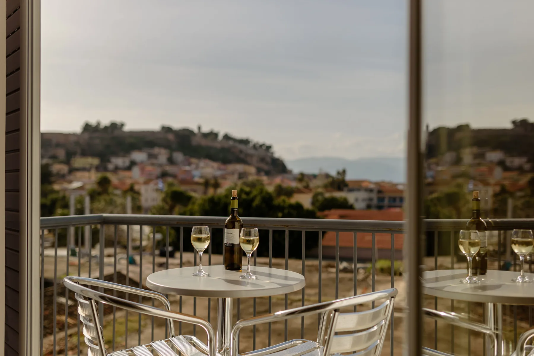 Hotel veranda