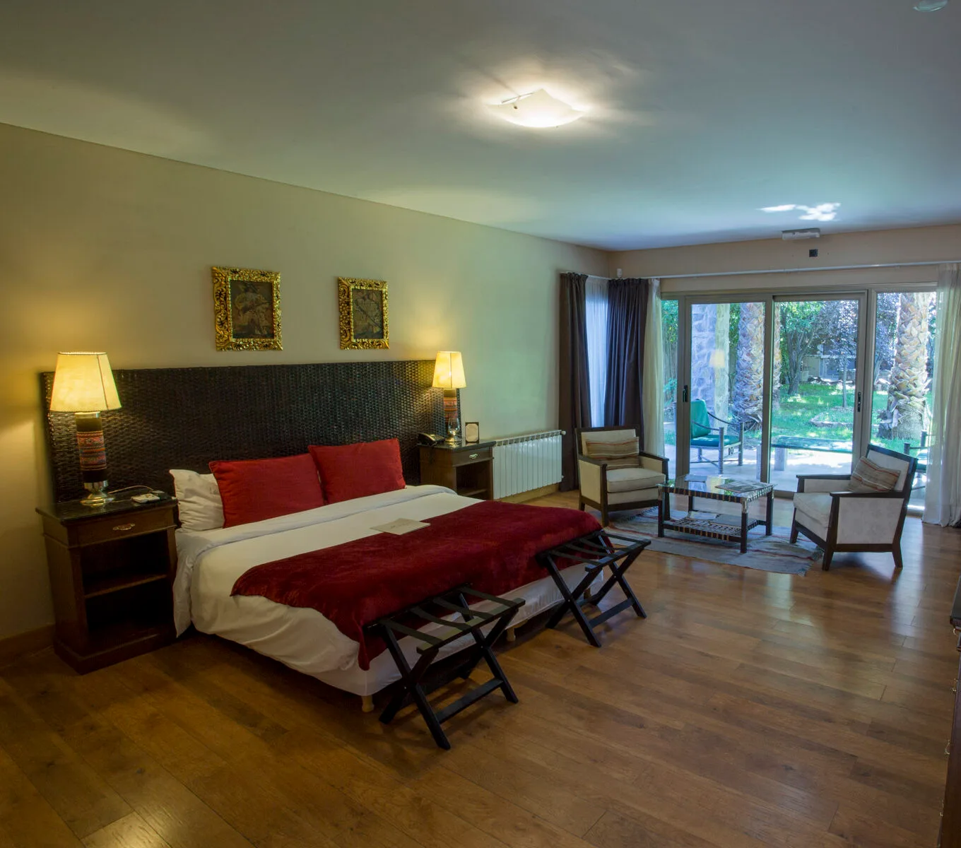 Suite room