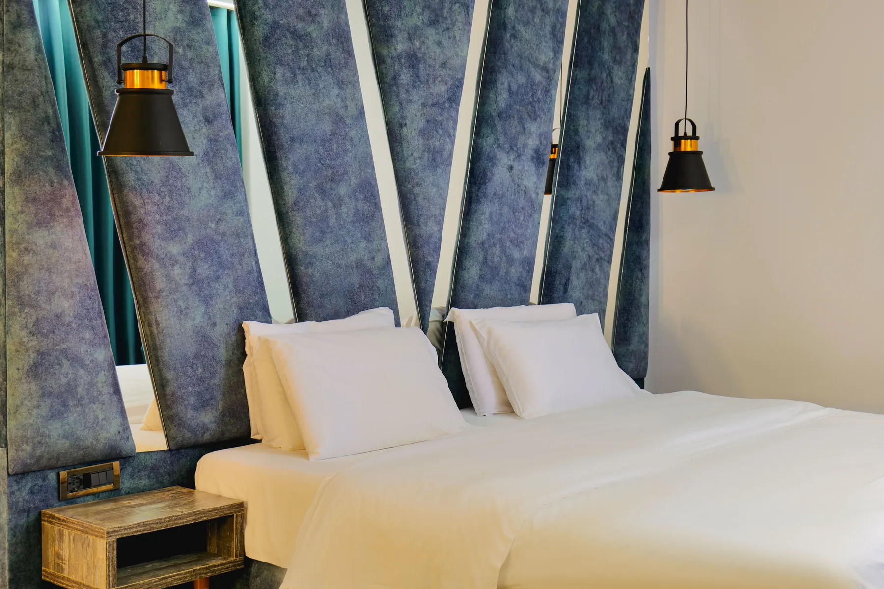 Habitación deluxe con cama doble o dos camas individuales y vistas al mar