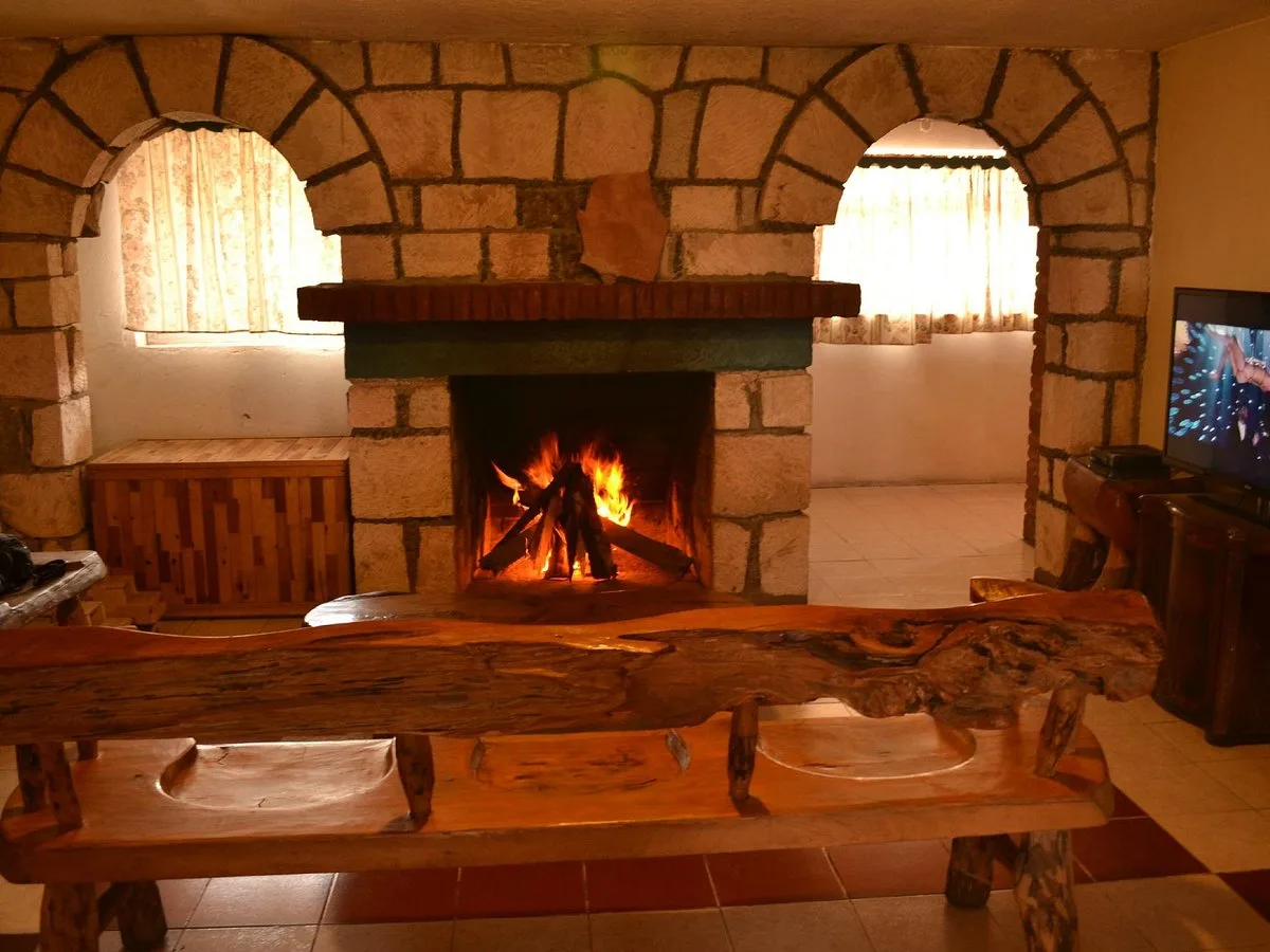 Desayuno junto a la chimenea