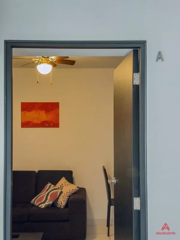 Charming 1BR at Miraflores - PRD 1502 A