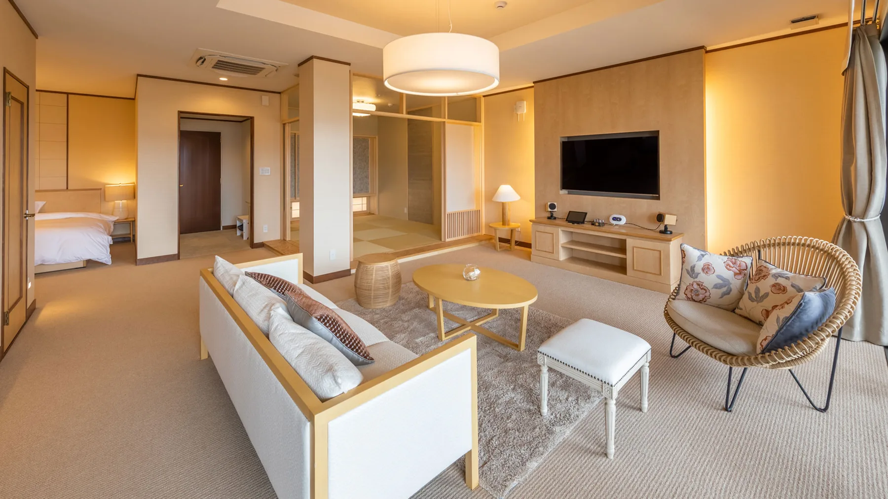302 RO room