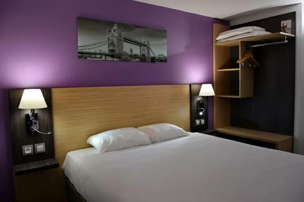 Standard double room