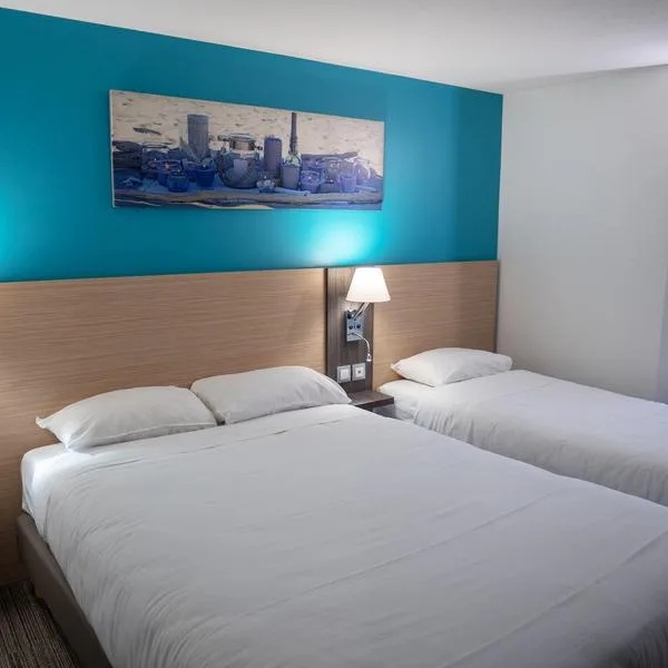Triple room