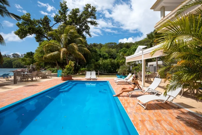 Zona de la piscina