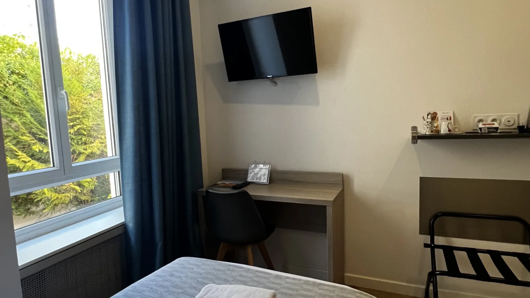 CHAMBRE SINGLE