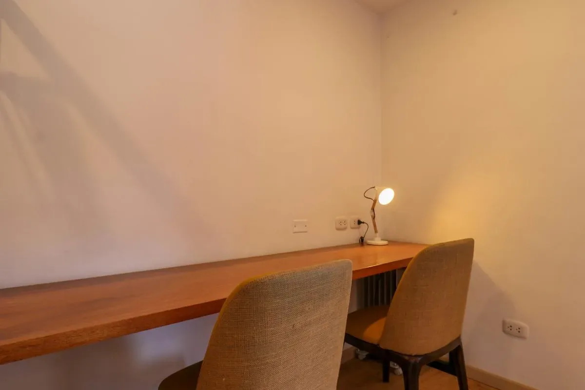 Quiet 1BR in Plaza de Armas w/ Balcony
