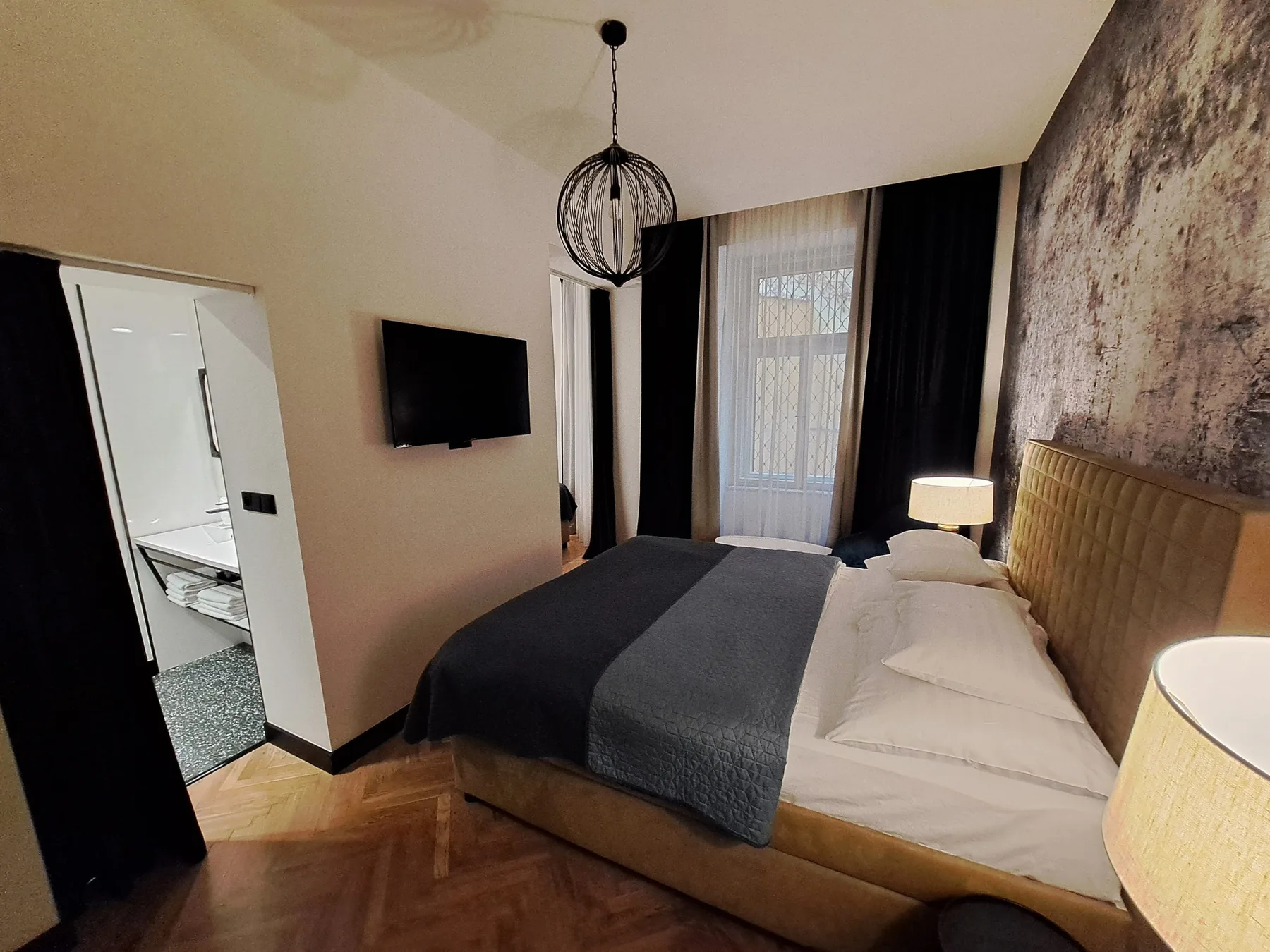 Four-person room
