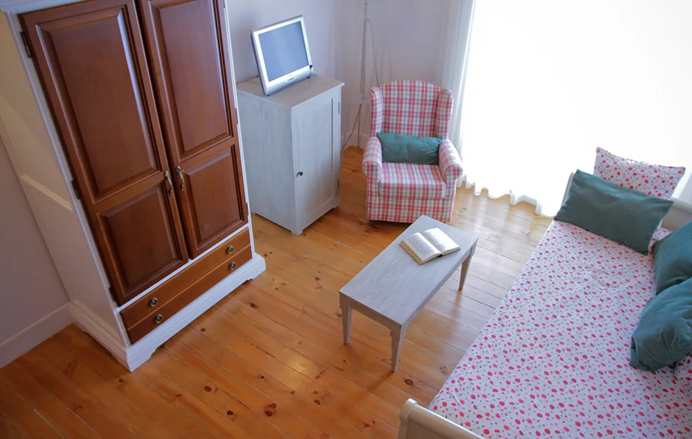 Lower level of a duplex room