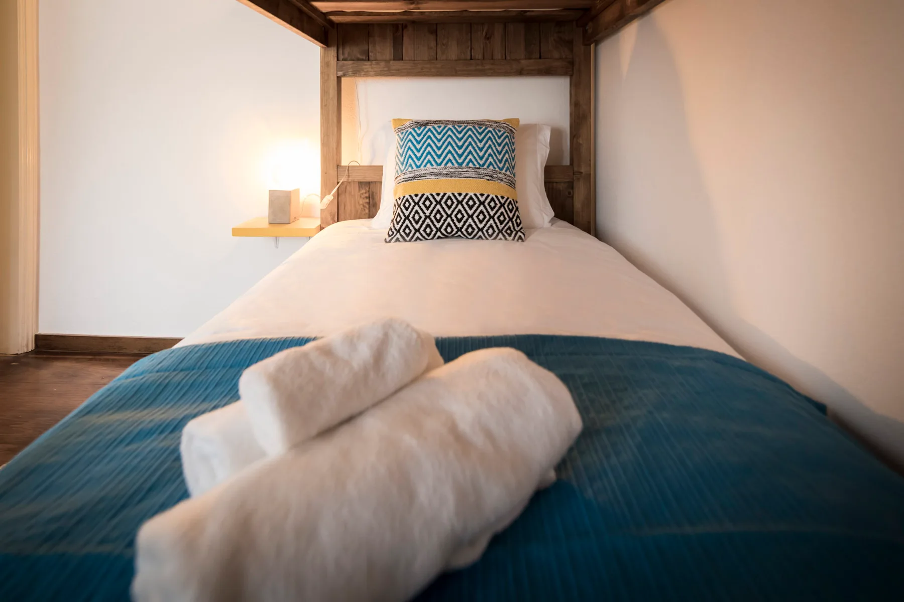 Cama en la habitación Capuchos