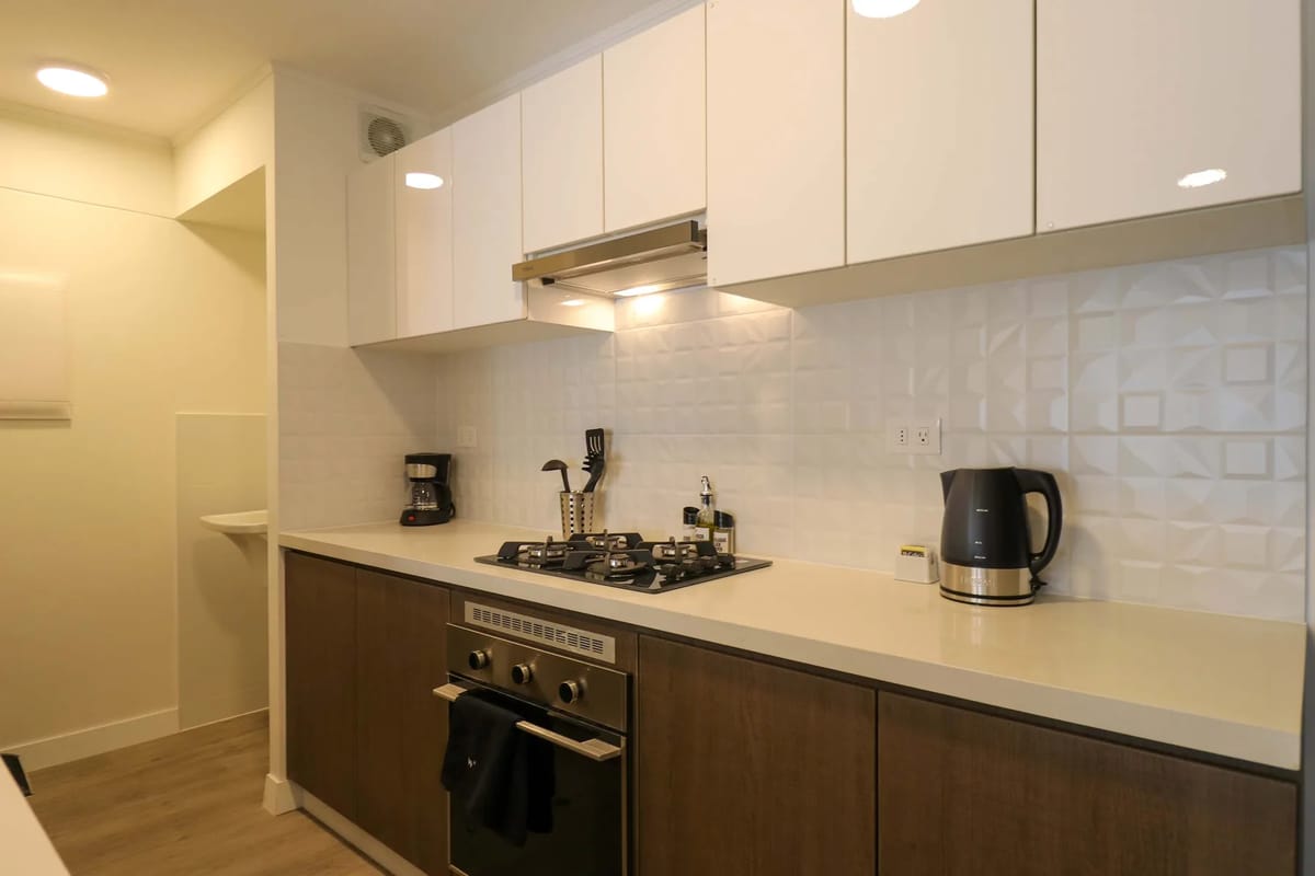 Amazing & Cozy 3BR w/ Balcony in Miraflores