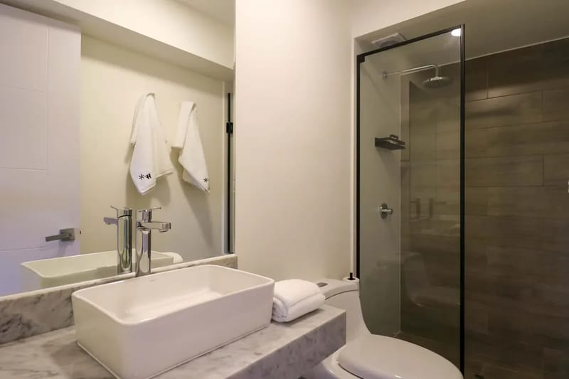 Amazing & Cozy 3BR w/ Balcony in Miraflores