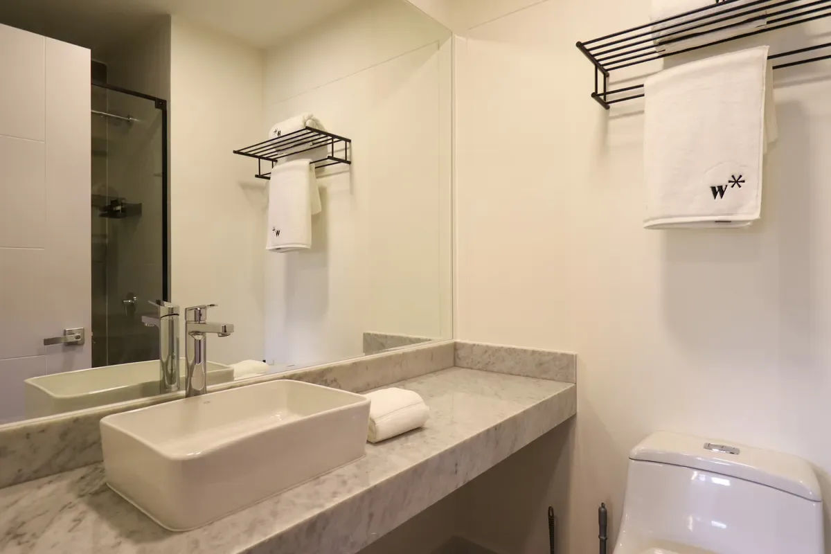 Amazing & Cozy 3BR w/ Balcony in Miraflores
