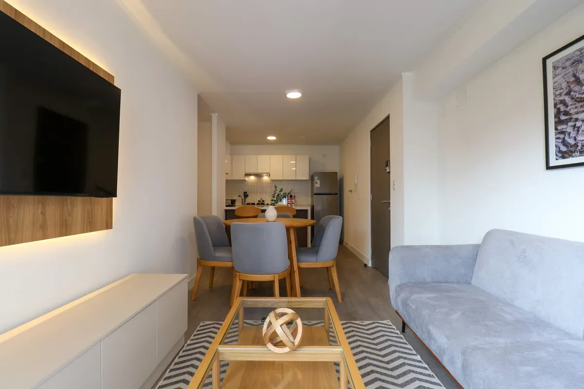 Amazing & Cozy 3BR w/ Balcony in Miraflores