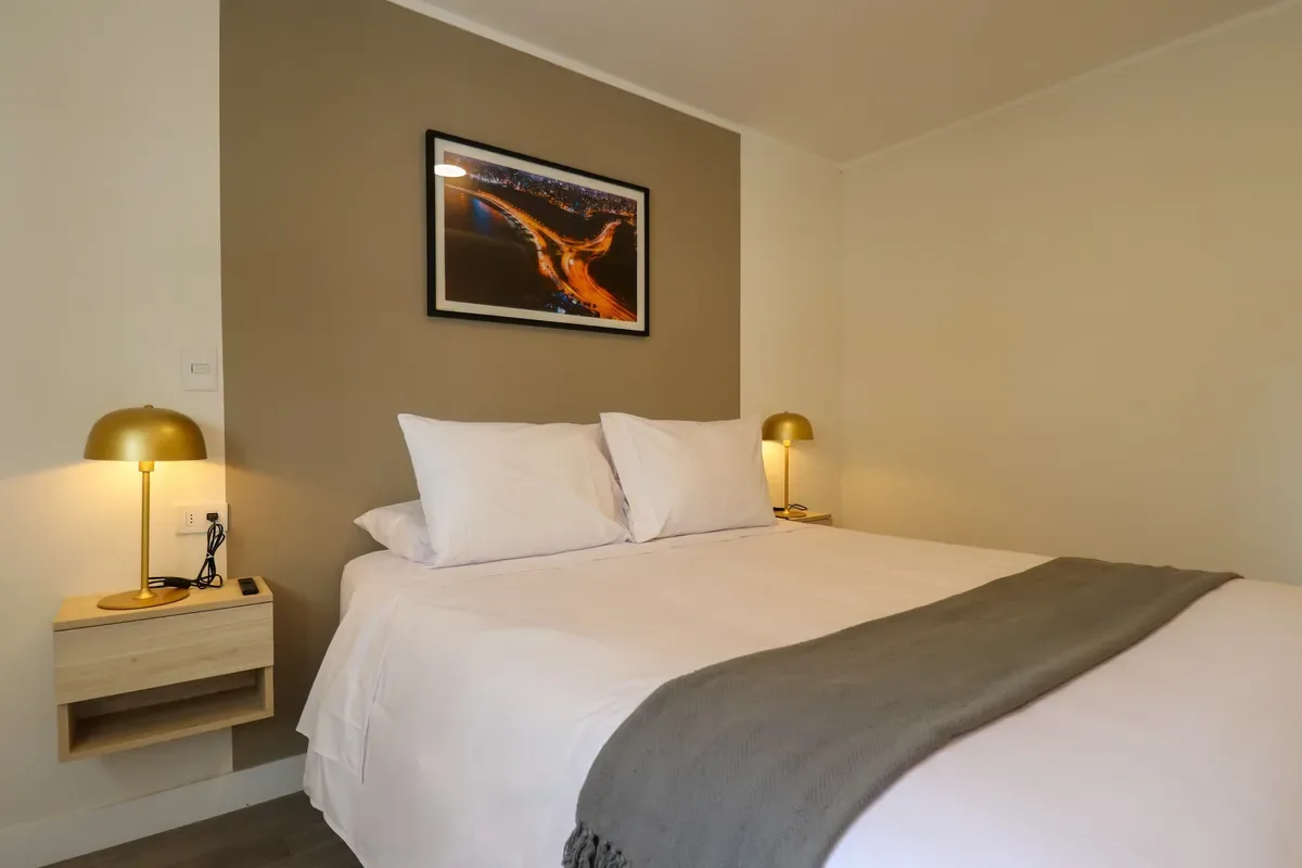 Amazing & Cozy 3BR w/ Balcony in Miraflores