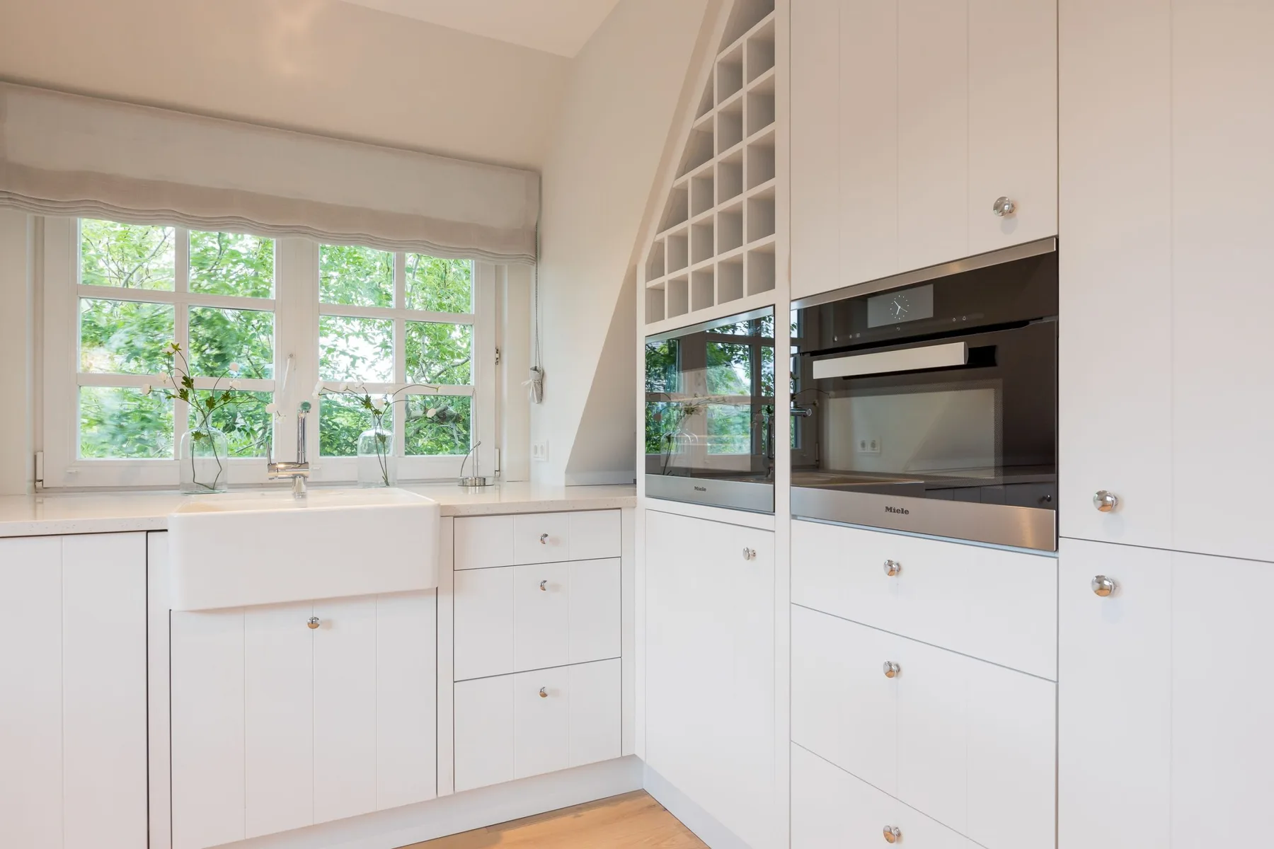 2-Raum Appartement im OG- & DG mit ca. 75m² Nutzfläche, Balkon und Stellplatz