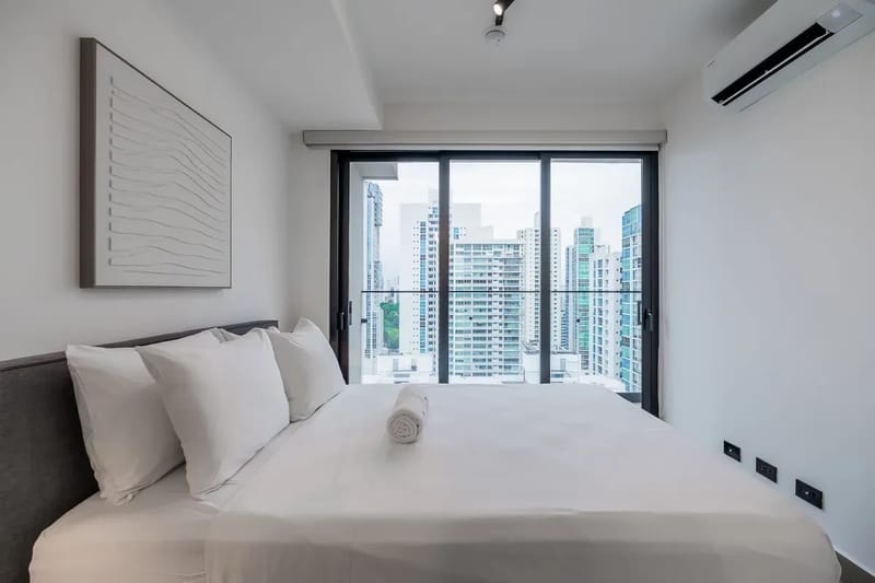 Elegant 2BR in San Francisco w/ Balcony