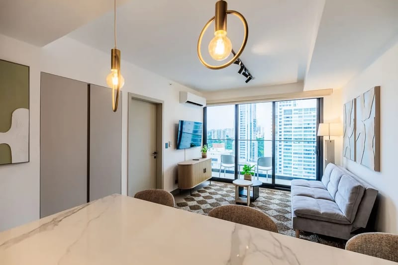 Elegant 2BR in San Francisco w/ Balcony