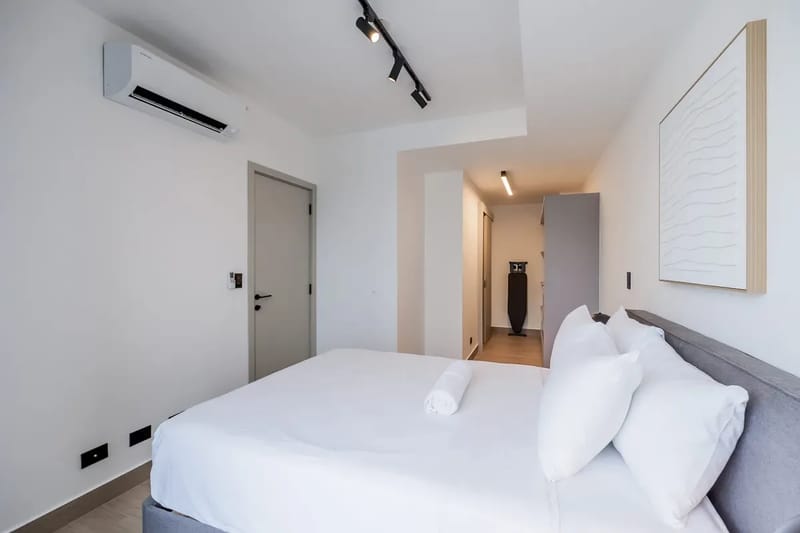Elegant 2BR in San Francisco w/ Balcony