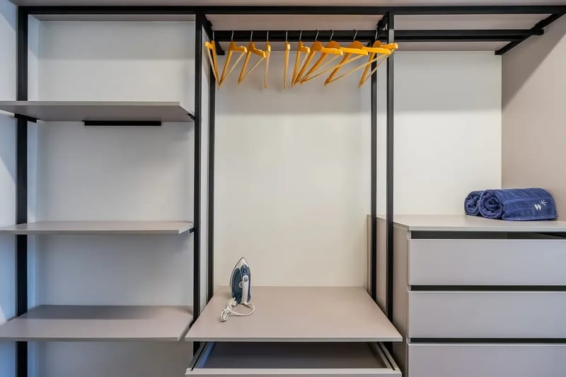 Elegant 2BR in San Francisco w/ Balcony