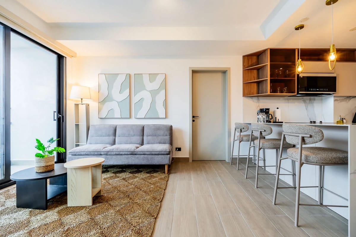 Elegant 2BR in San Francisco w/ Balcony