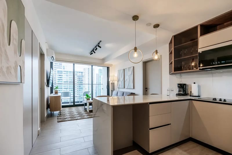 Elegant 2BR in San Francisco w/ Balcony
