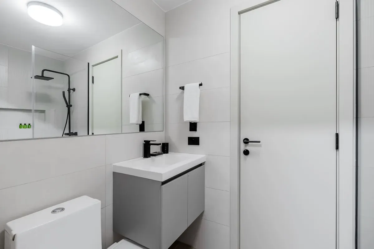 Elegant 2BR in San Francisco w/ Balcony