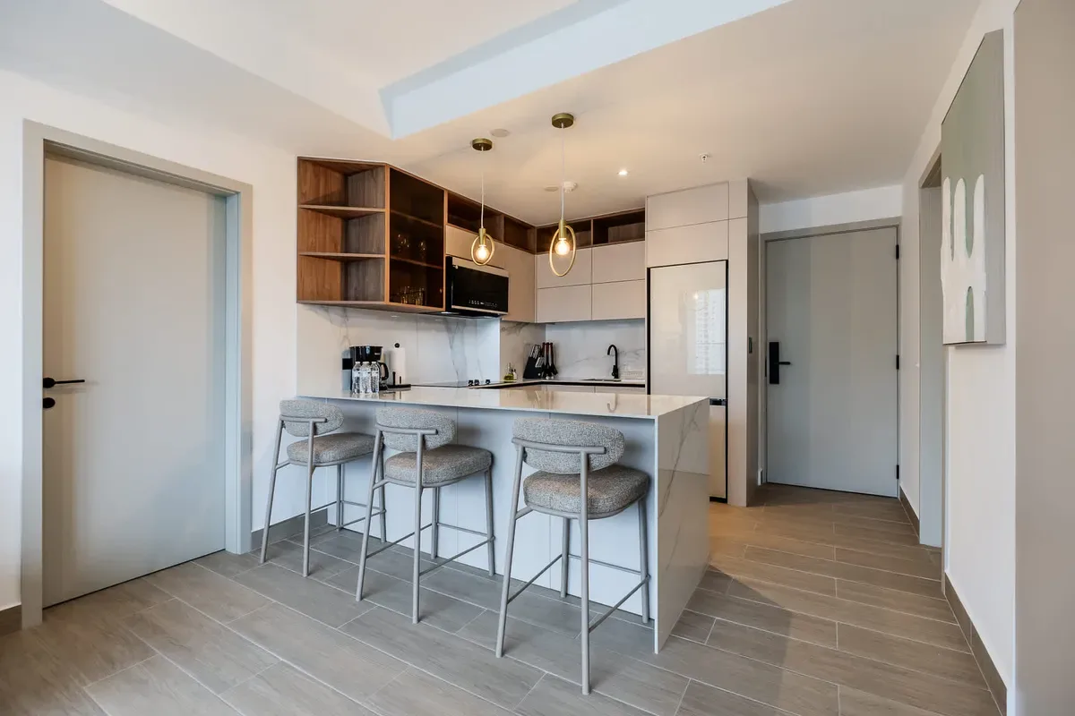 Elegant 2BR in San Francisco w/ Balcony