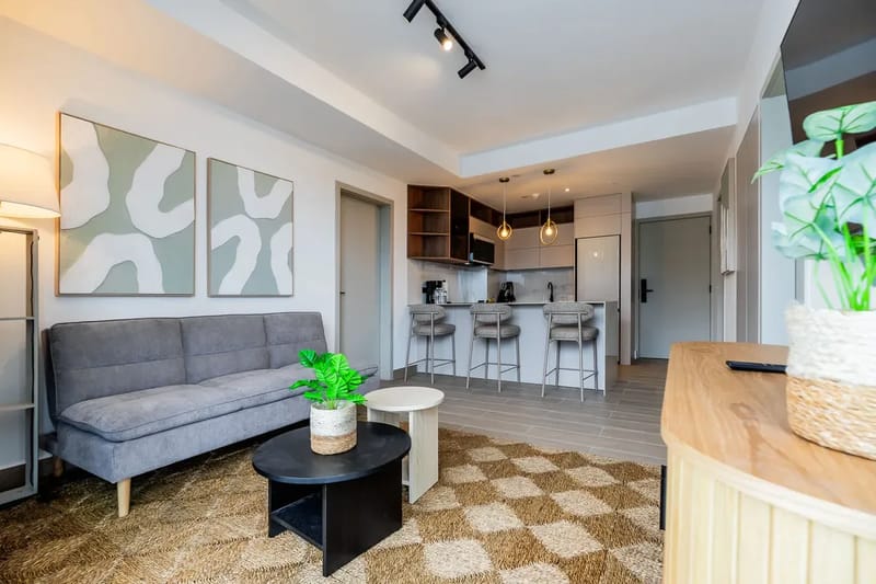 Elegant 2BR in San Francisco w/ Balcony