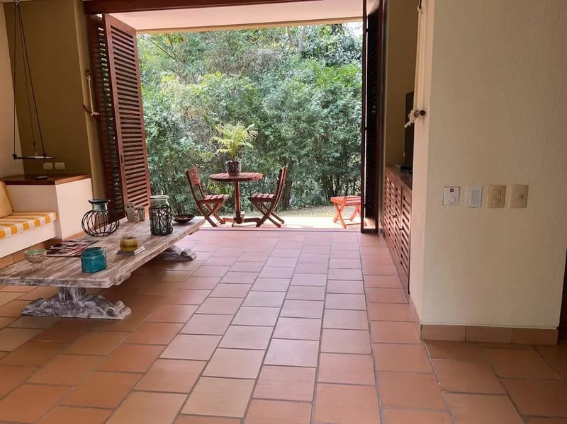 Astonishing 5BR House w/ pool in Anapoima