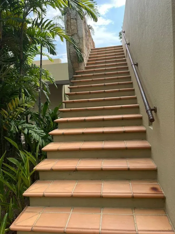 Astonishing 5BR House w/ pool in Anapoima