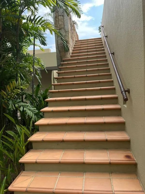 Astonishing 5BR House w/ pool in Anapoima