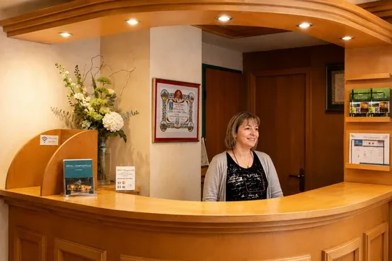 Hotel Compostelle Lourdes