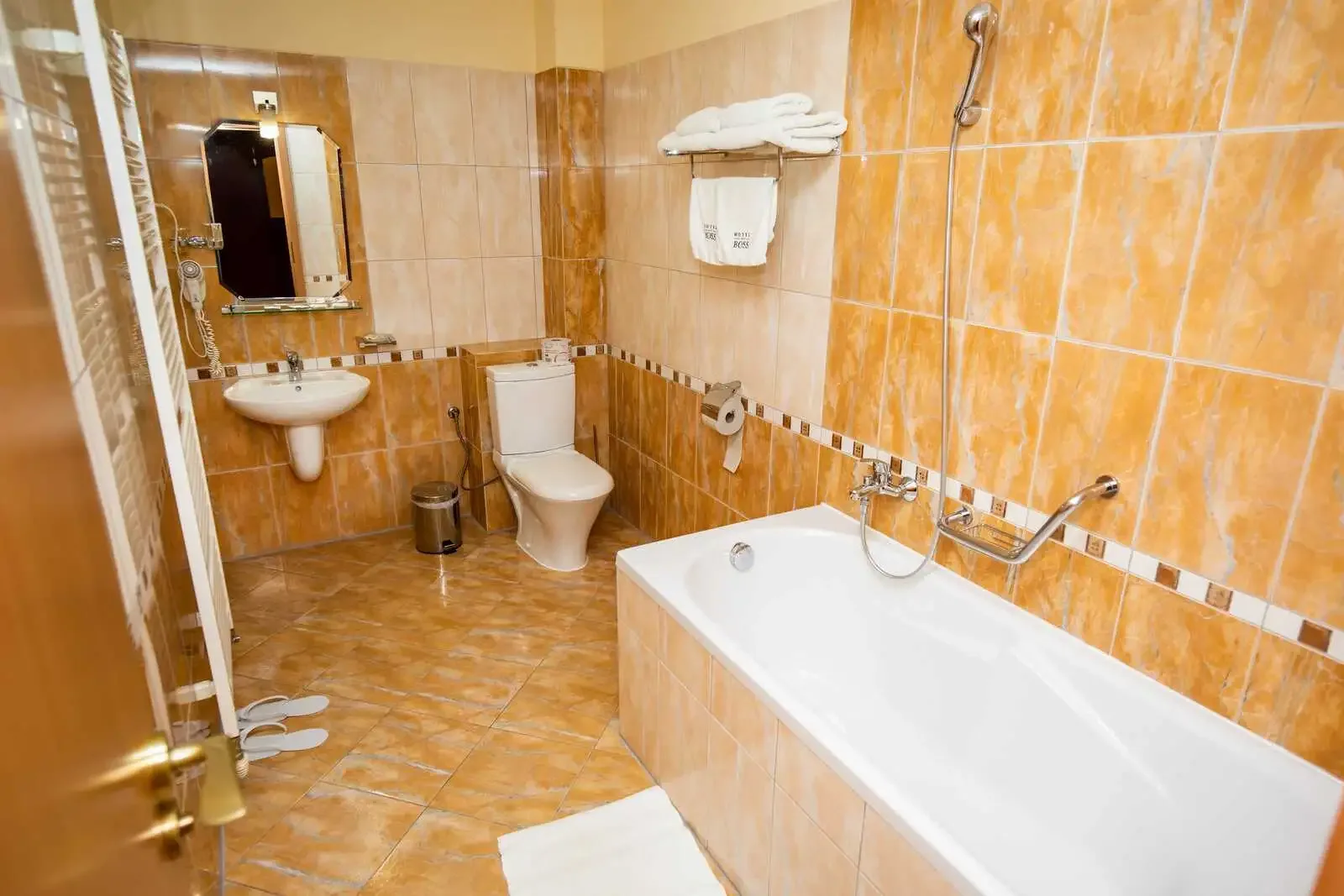 Double Lux bathroom