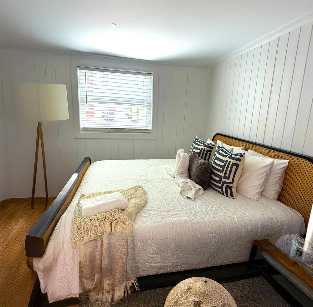 Garage Apartment bedroom