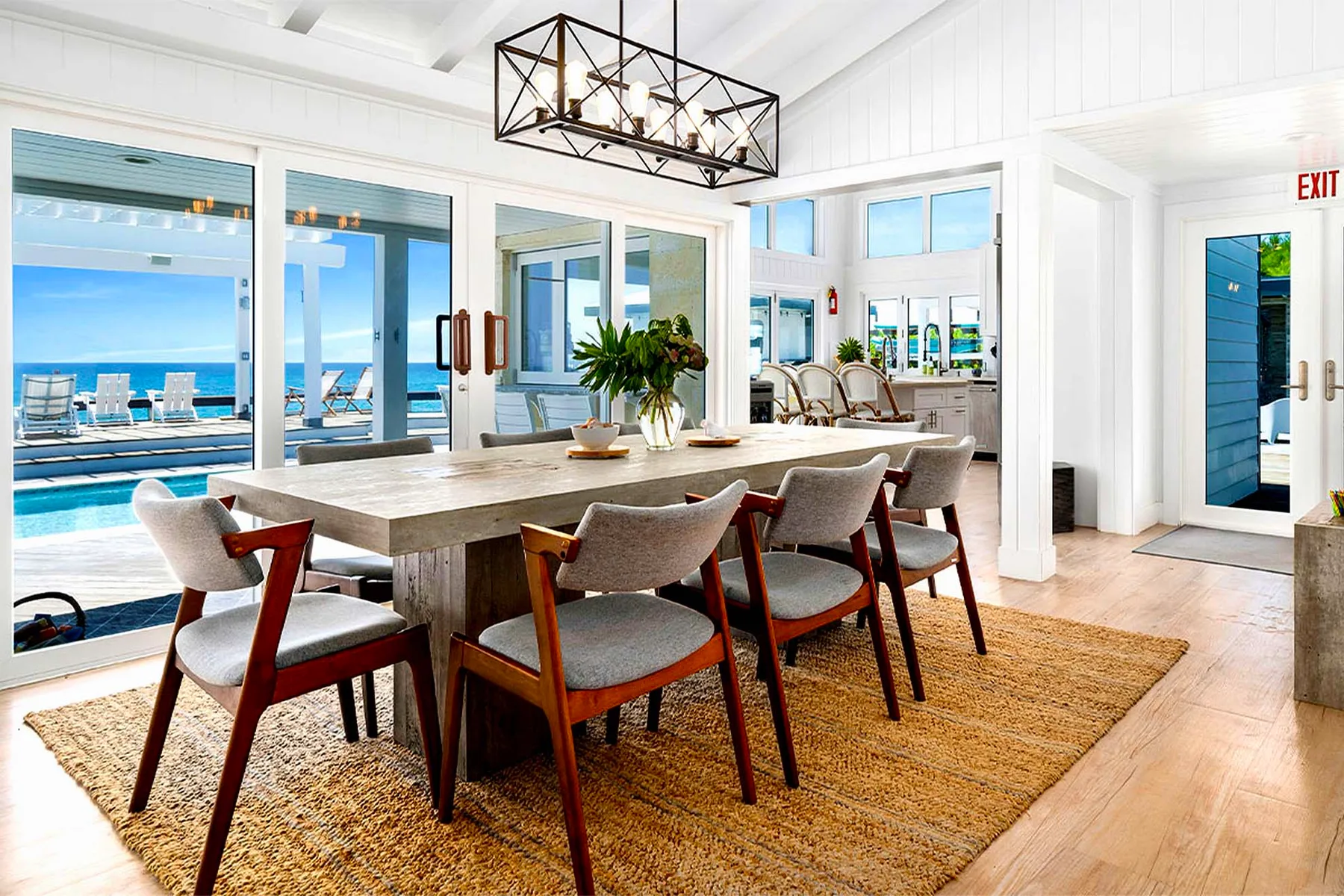 Main House dining